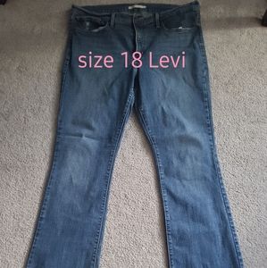 Levi's size 18